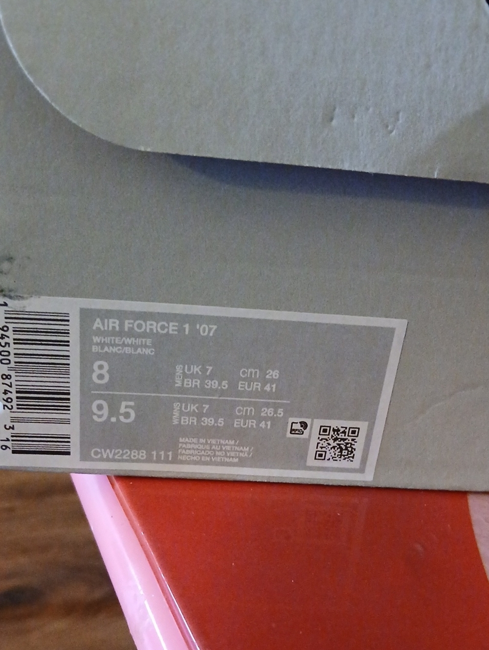Air Force - Picture 2 of 3